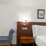 Hotel Zentral Rey Pelayo 4*