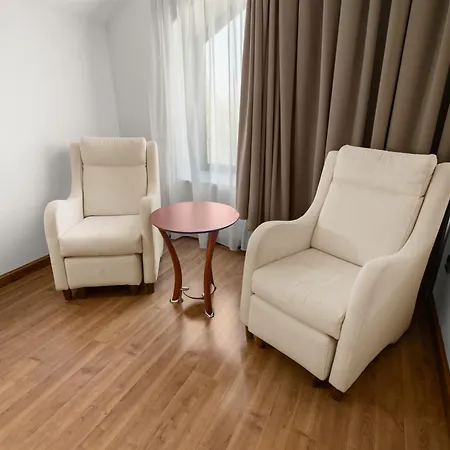 Zentral Rey Pelayo 4*