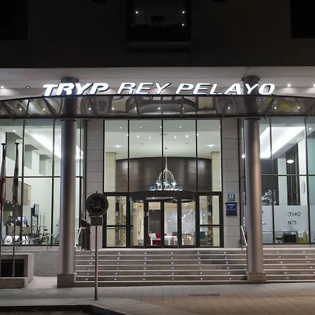 Zentral Rey Pelayo 4* ヒホン