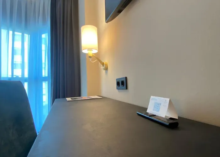 Otel Zentral Rey Pelayo