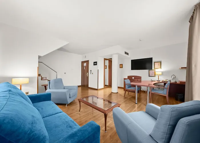 Otel Zentral Rey Pelayo