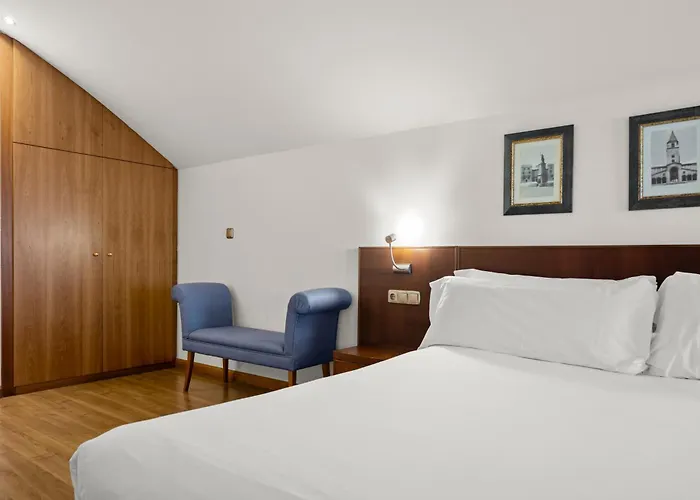 Zentral Rey Pelayo 4* Gijon