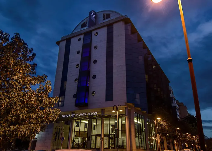 Zentral Rey Pelayo Hotel 4*