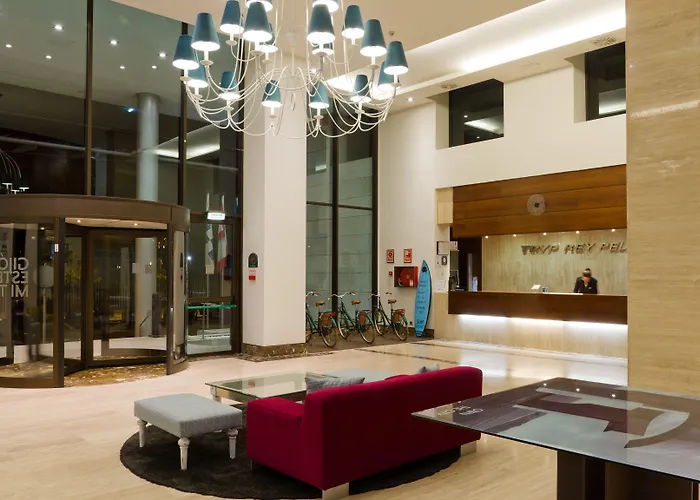 Otel Zentral Rey Pelayo 4*