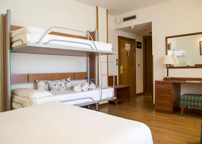 Zentral Rey Pelayo Hotel