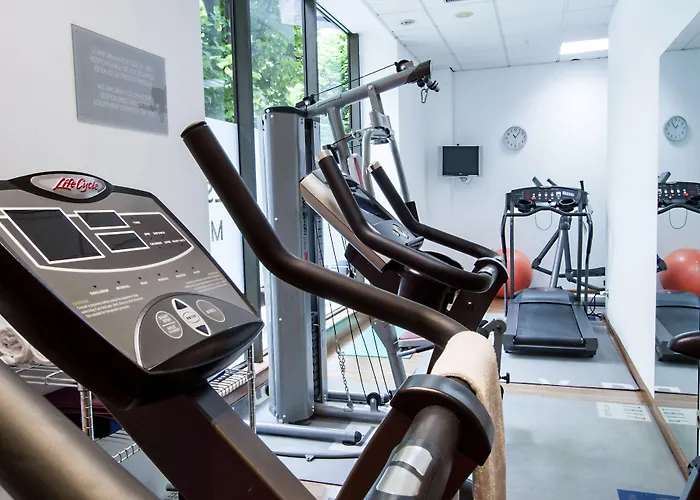 Zentral Rey Pelayo 4* Gijón