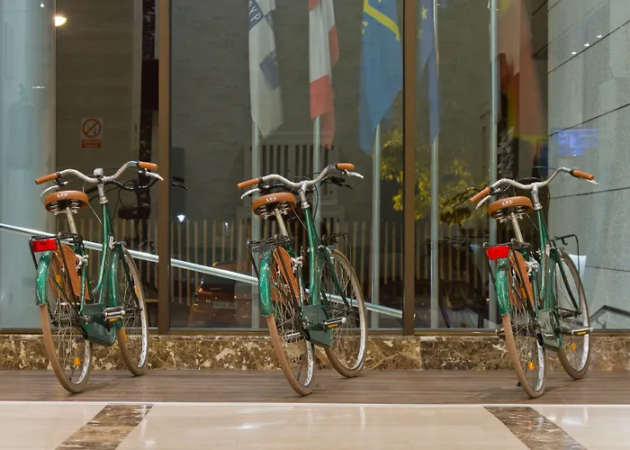 Zentral Rey Pelayo Hotel