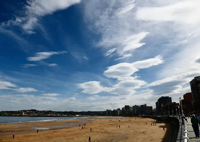 Otel Zentral Rey Pelayo 4*