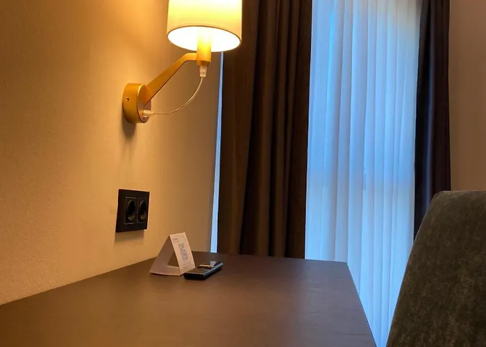 Zentral Rey Pelayo 4* Gijón