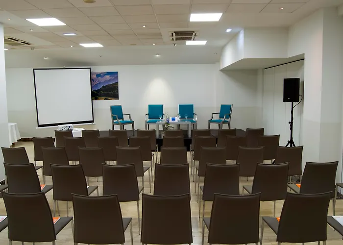 Zentral Rey Pelayo גיחון