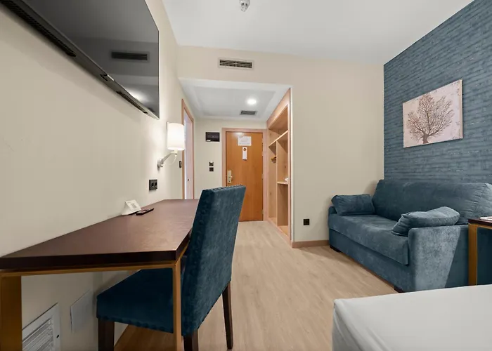 Zentral Rey Pelayo 4*